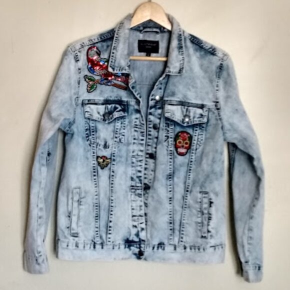 Velvet light Denim Jean Jacket with Sequin Patches Size M - Picture 4 of 12